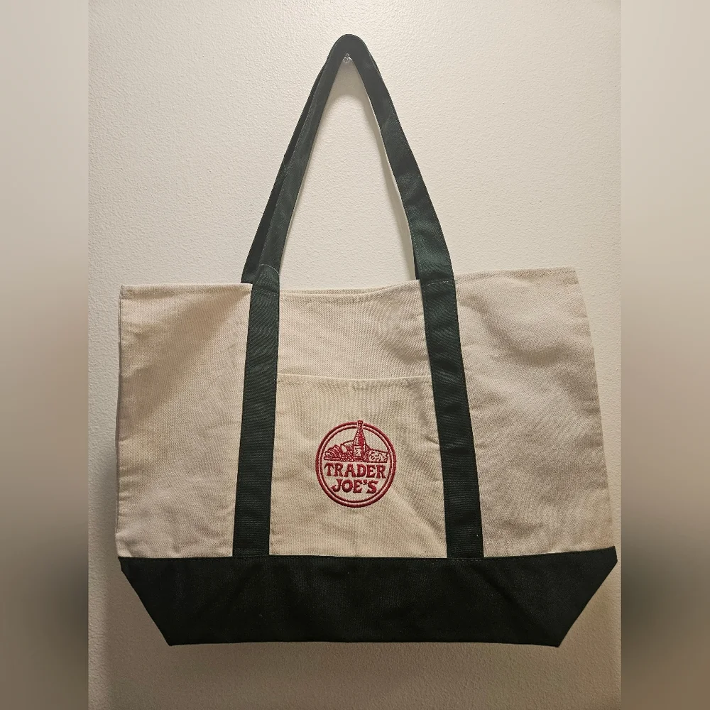 Trader Joe’s Green Holiday canvas large tote bag Limited Edition